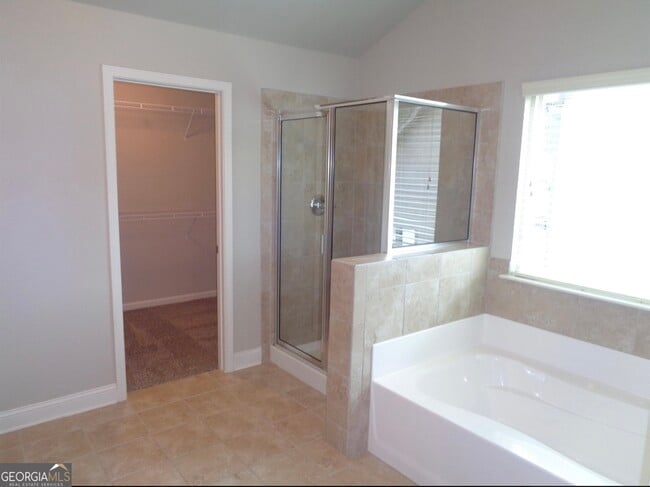 Building Photo - 1156 Clear Stream Ridge