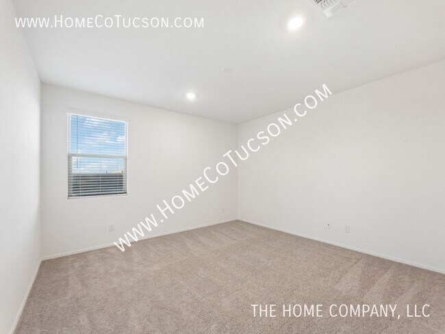 Building Photo - 12580 N Cabin Wy