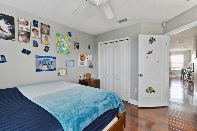 Building Photo - 15210 Montesino Dr