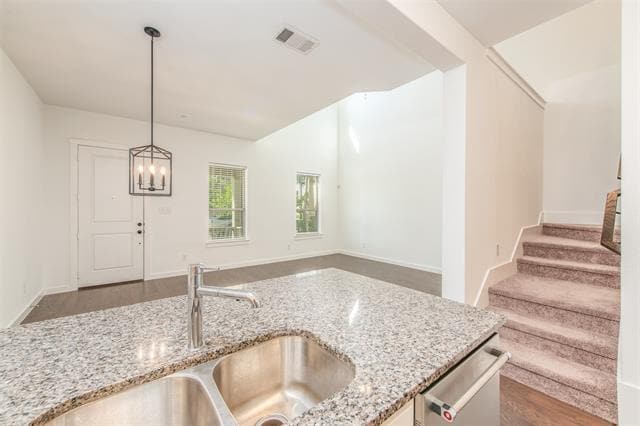 Building Photo - 6520 Northern Dancer Dr
