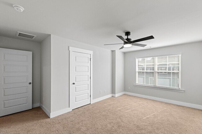 Building Photo - Brand New Townhome- Bike to the beach!!! **MOVE-IN SPECIAL**