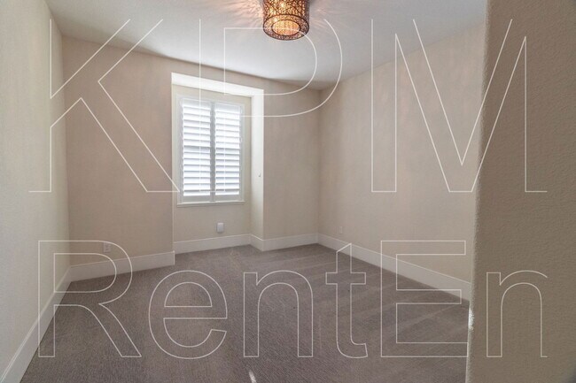 Building Photo - 10940 Portside Dr