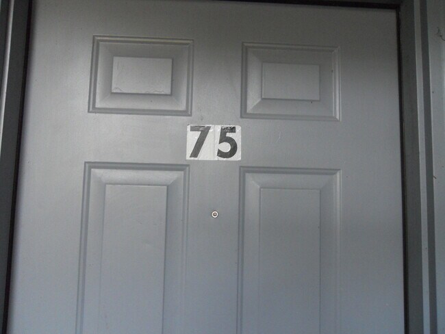 Primary Photo - 255 N Michigan St