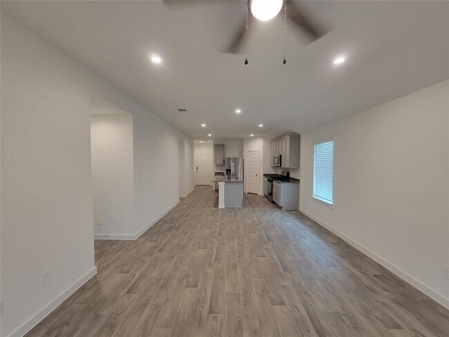 Building Photo - 31635 Brandon Ml Trl