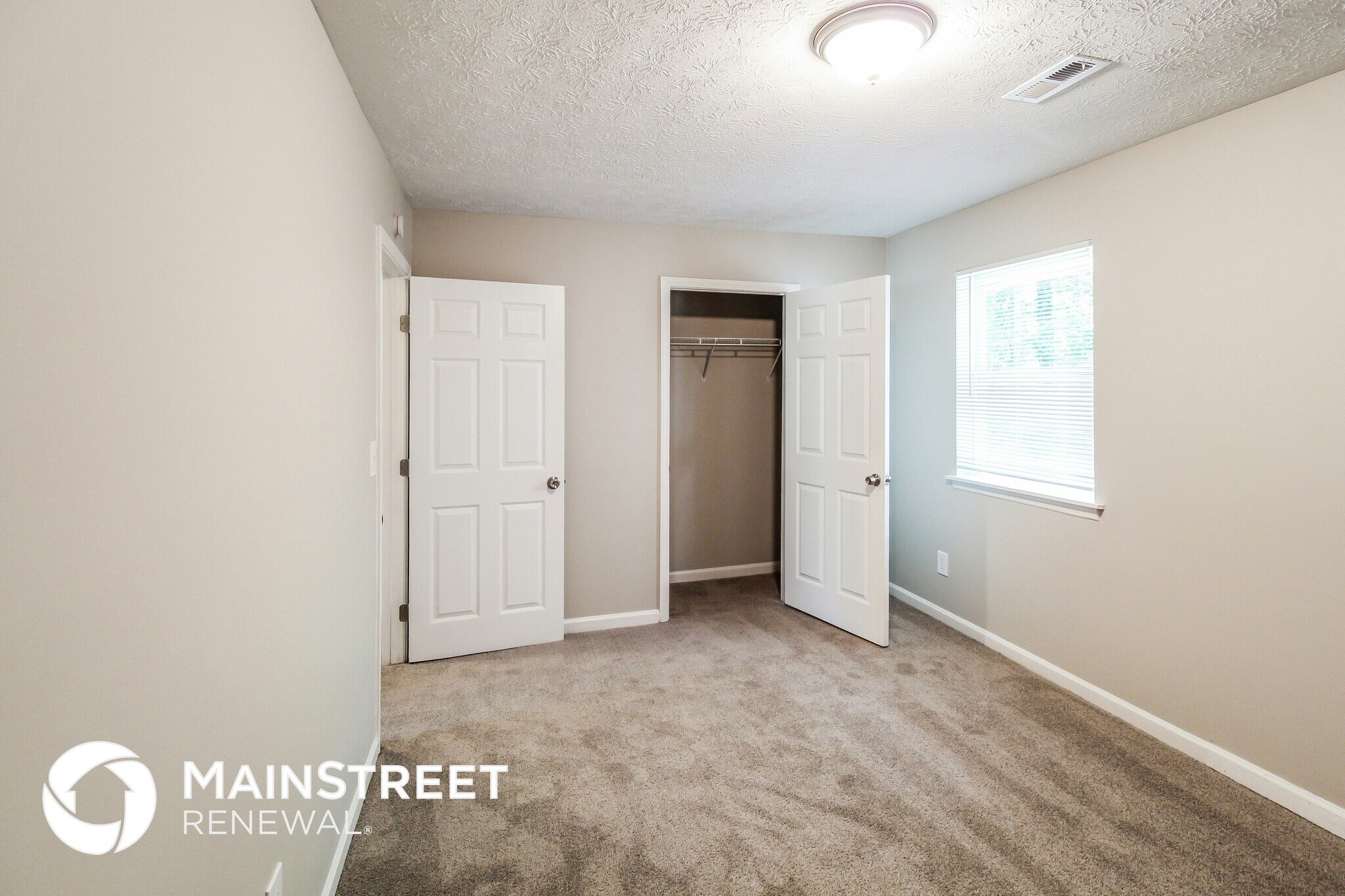 Building Photo - 6231 Willowbrook Dr