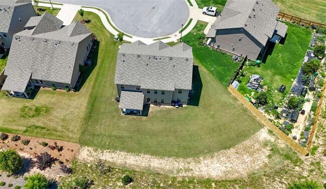 Building Photo - 3798 Southfield Ct