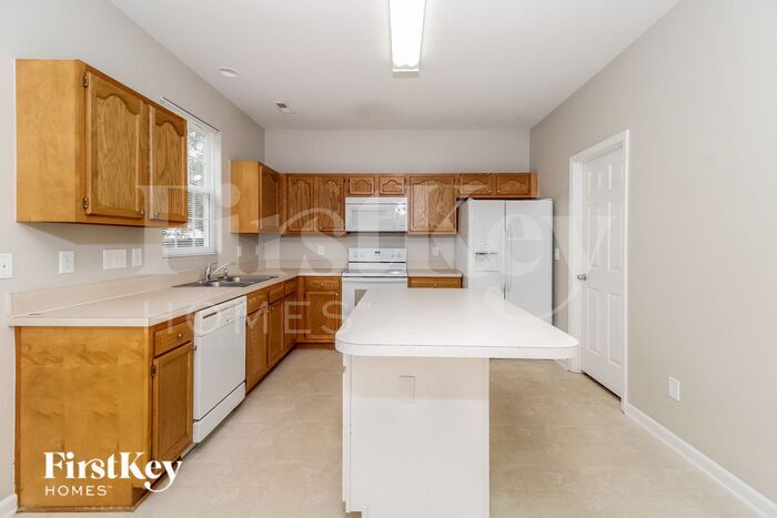 Building Photo - 3503 Throughbrook Ct