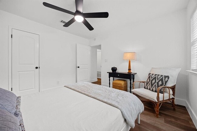 Building Photo - 1504 Allen Rd