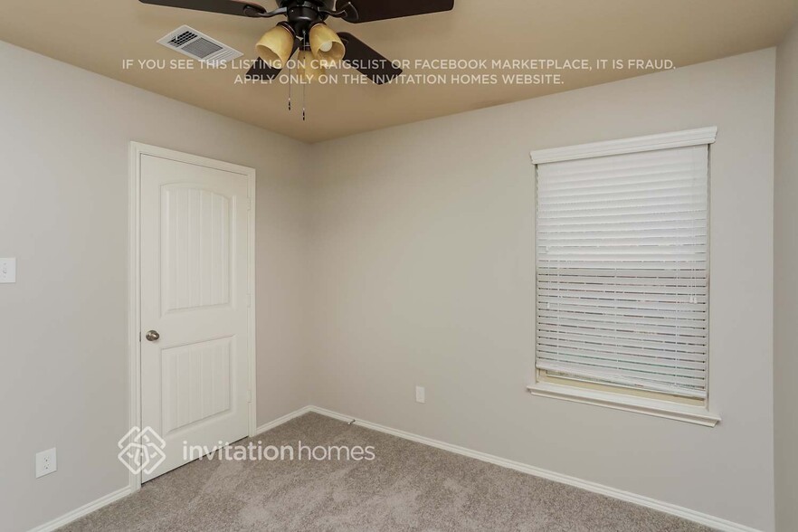 Building Photo - 2417 Hankinson Ln