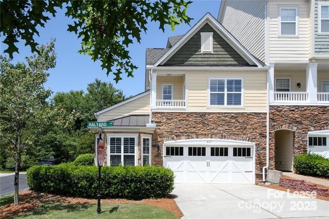 Building Photo - 405 Halyard Ln