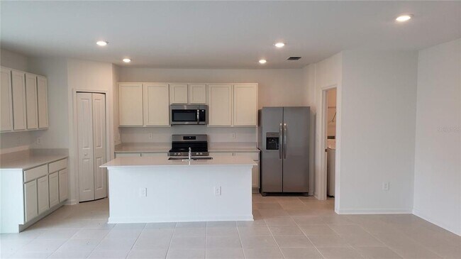 Building Photo - 3910 Amers Lp