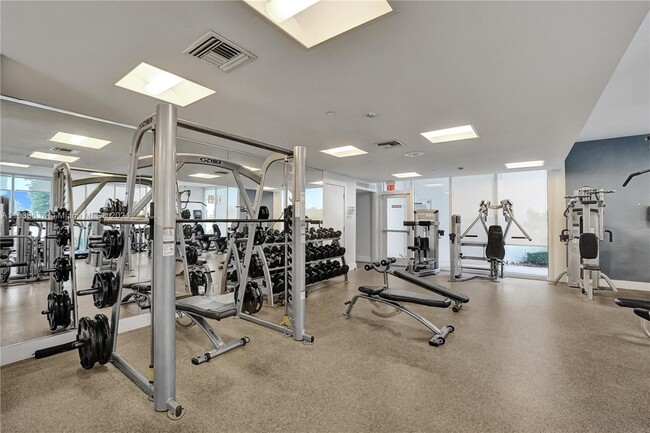 Amenities - 20201 E Country Club Dr