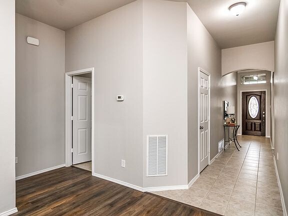 Building Photo - 5908 Stirrup Iron Dr