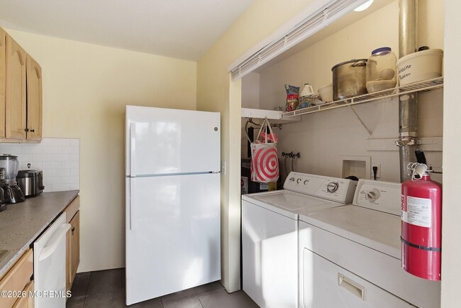 Building Photo - 21 Potomac Ct