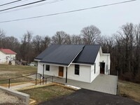 Building Photo - 520 Virginia Ave