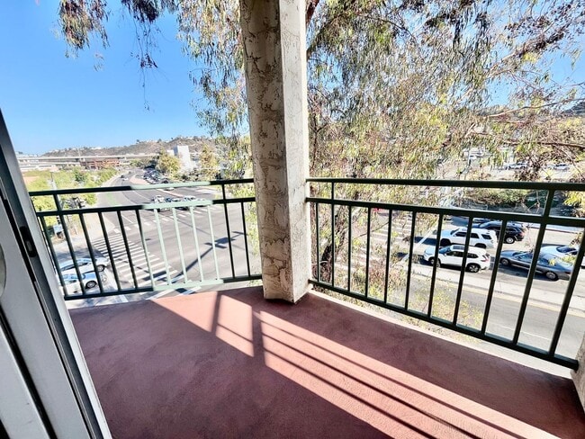 Building Photo - Spacious Remodeled Condo at River Colony Community in Mission Valley
