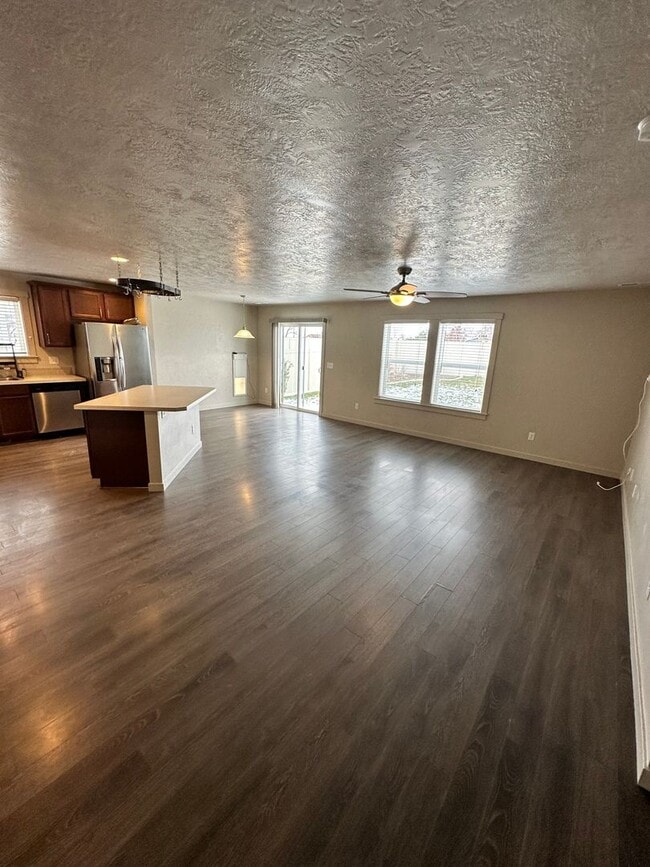 Building Photo - 3 Bedrooms, 2 bathrooms, 2 car garage with Fenced in Backyard built in 2018