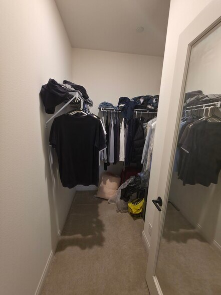 Building Photo - 12120 Blue Sky Ct