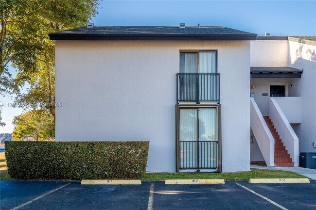 Building Photo - 6795 SW 132nd Ave