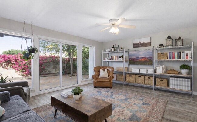 Building Photo - 1030 E Bethany Home Rd