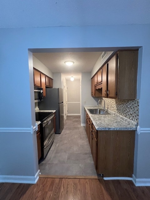 Building Photo - 143 Brooke Castle Dr
