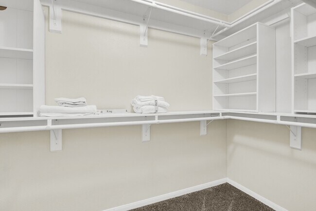 Building Photo - 11415 Hemington Dr