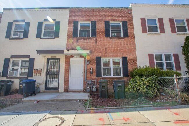 Primary Photo - Relaxing 1 BR & 1 Den/1 BA Apartment in Pl...
