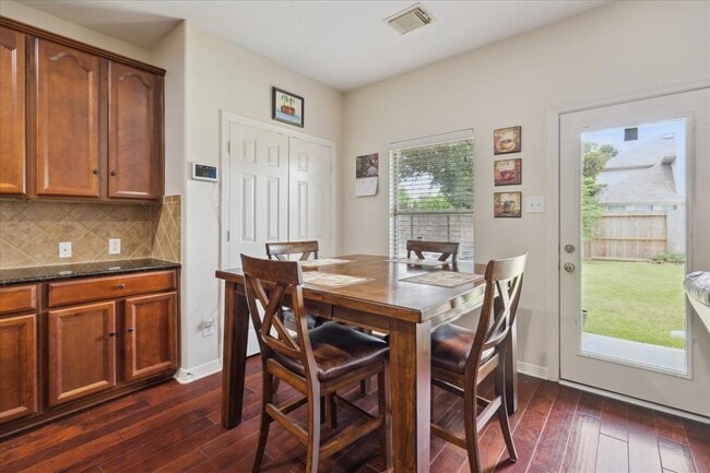 Building Photo - 5526 Wild Milberry Dr