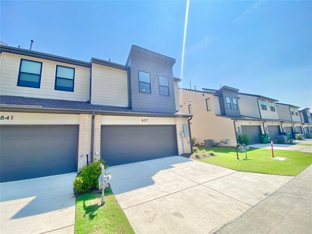 Building Photo - 837 Emerling Dr