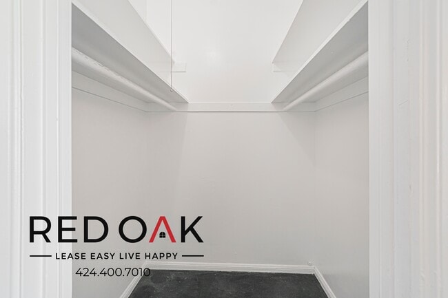 Building Photo - 535 S Gramercy Pl