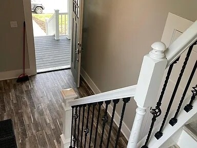 Building Photo - 5651 Bramble Ave