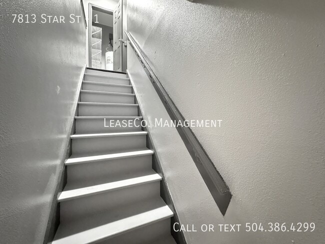 Building Photo - 7813 Star St