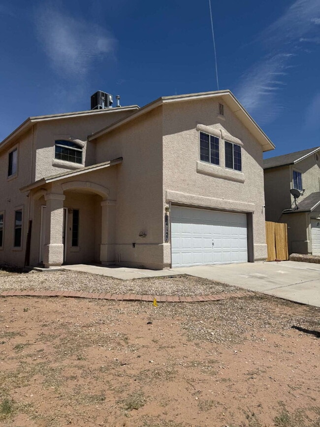 Building Photo - 14157 Tierra Delfin Dr