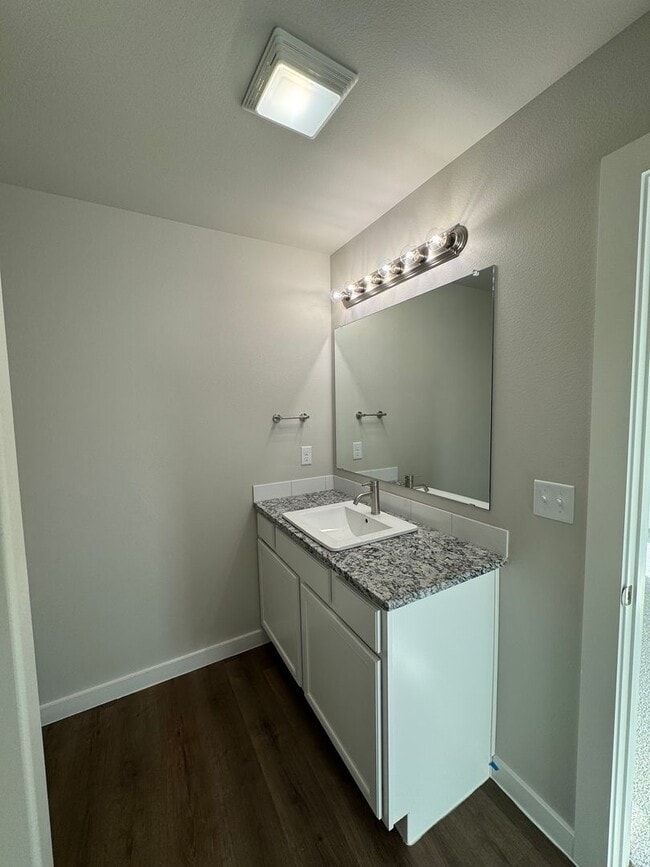 Building Photo - Brand Newer Construction 3/2/2