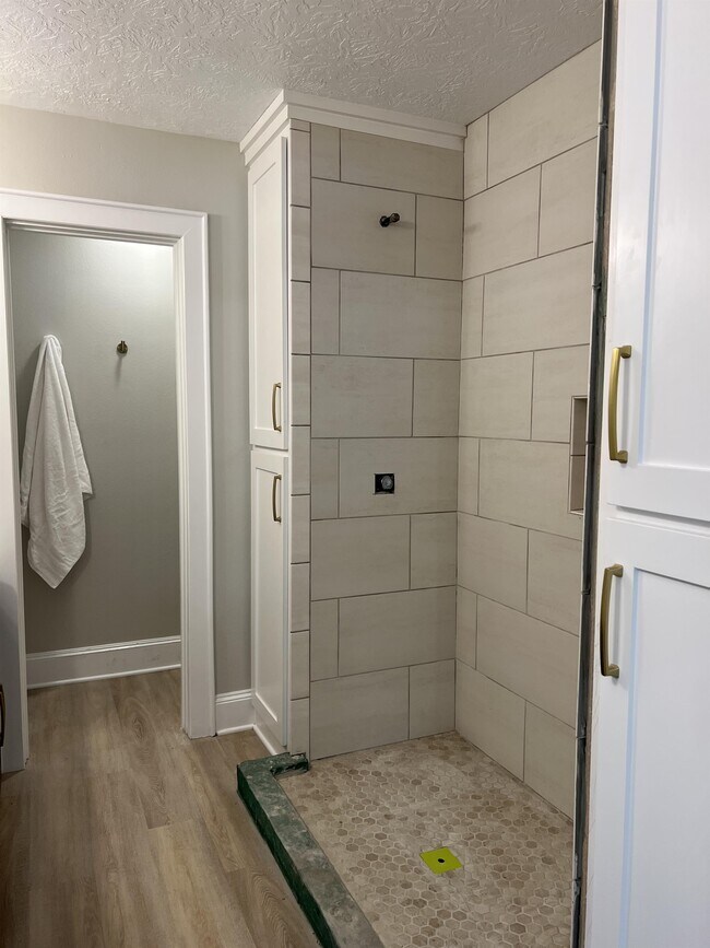 Building Photo - 4908 Spearman Dr