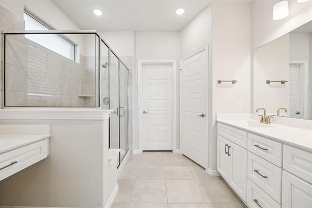 Building Photo - 1339 Coronado Ct