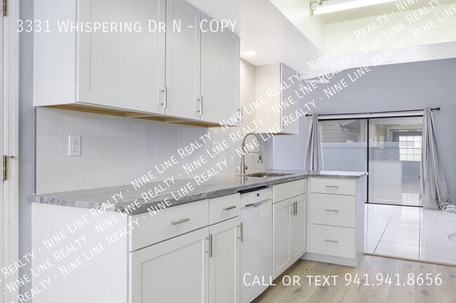 Building Photo - 3331 Whispering Dr N