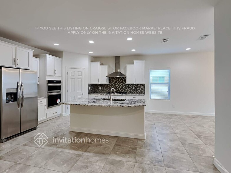 Building Photo - 17517 W Bent Tree Dr