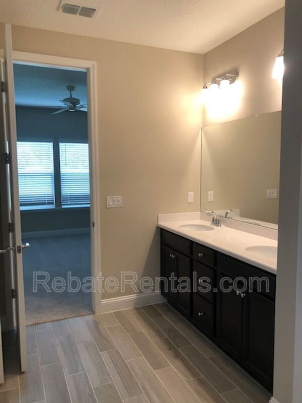 Building Photo - 308 Sweet Oak Wy