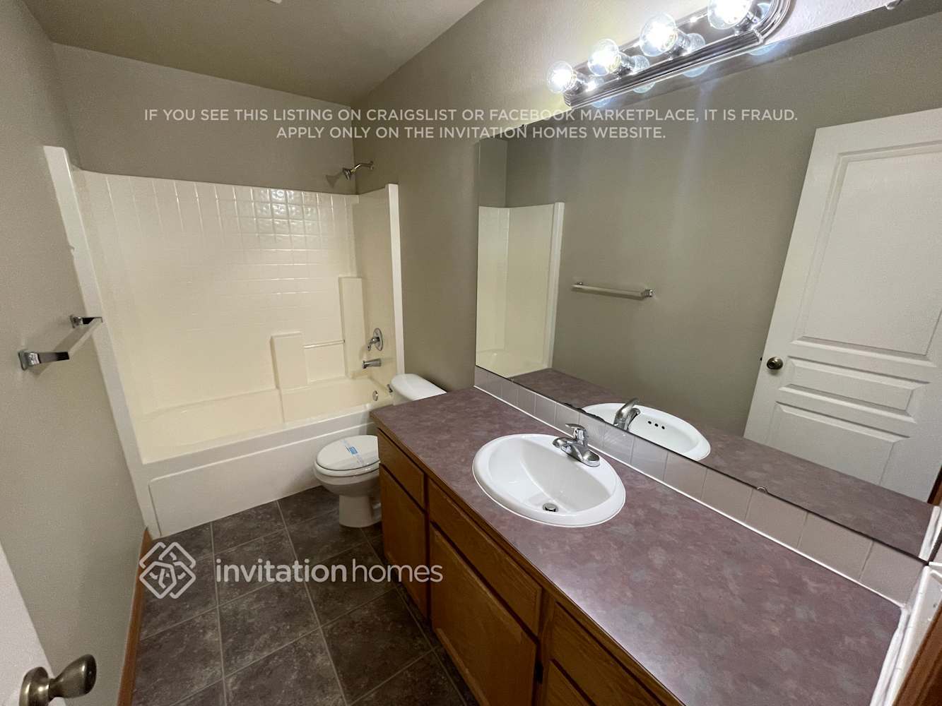 Building Photo - 11813 184th Street E