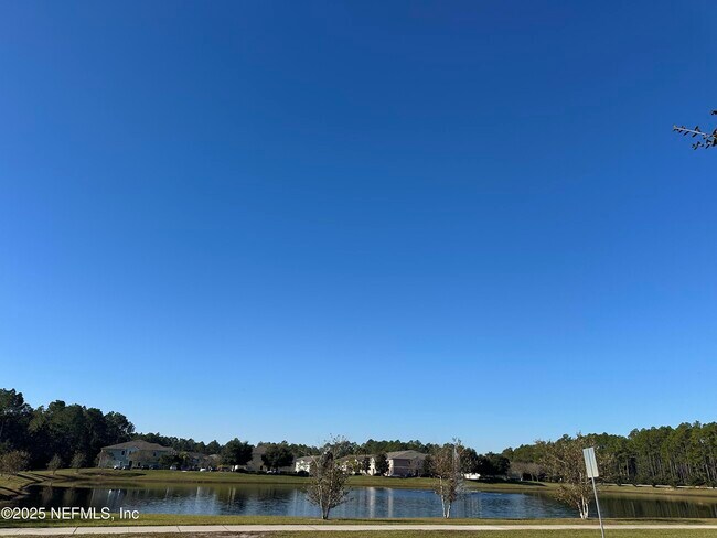 Building Photo - 105 Leese Dr