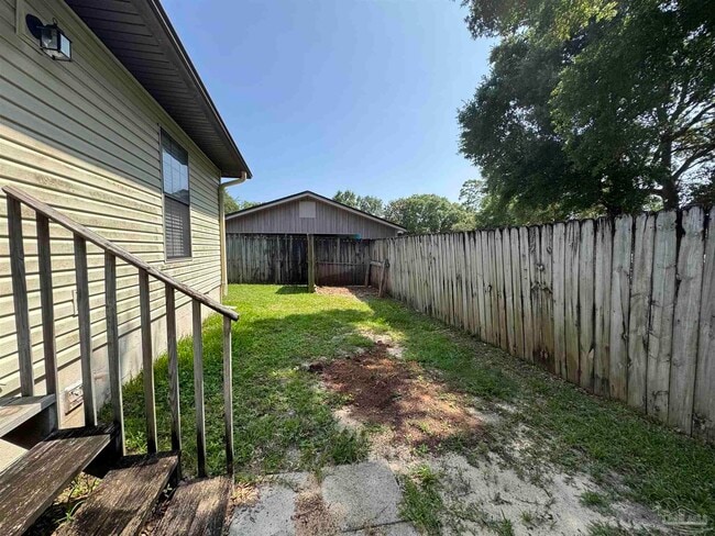 Building Photo - 9511 Sandpiper St