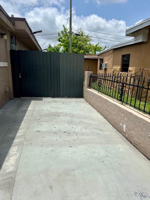 Building Photo - 3760 NW 197th St