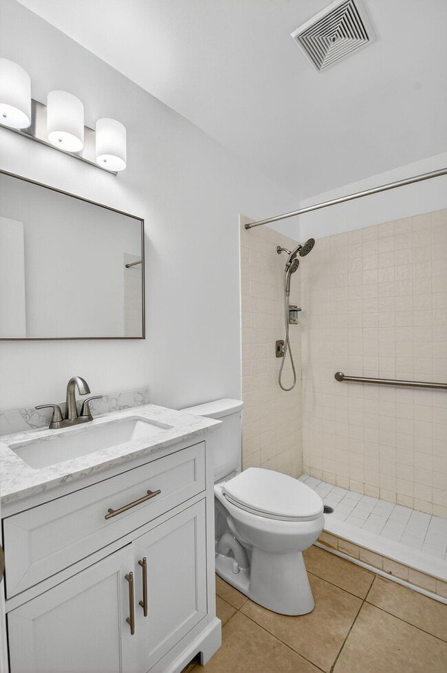 Building Photo - 270 Beaver Dam Ct