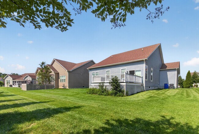 Building Photo - 2717 Van Cliburn Cir