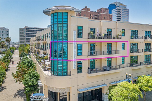Building Photo - 133 The Promenade N