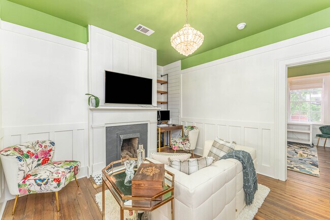 Living Room - 108 W Henry St