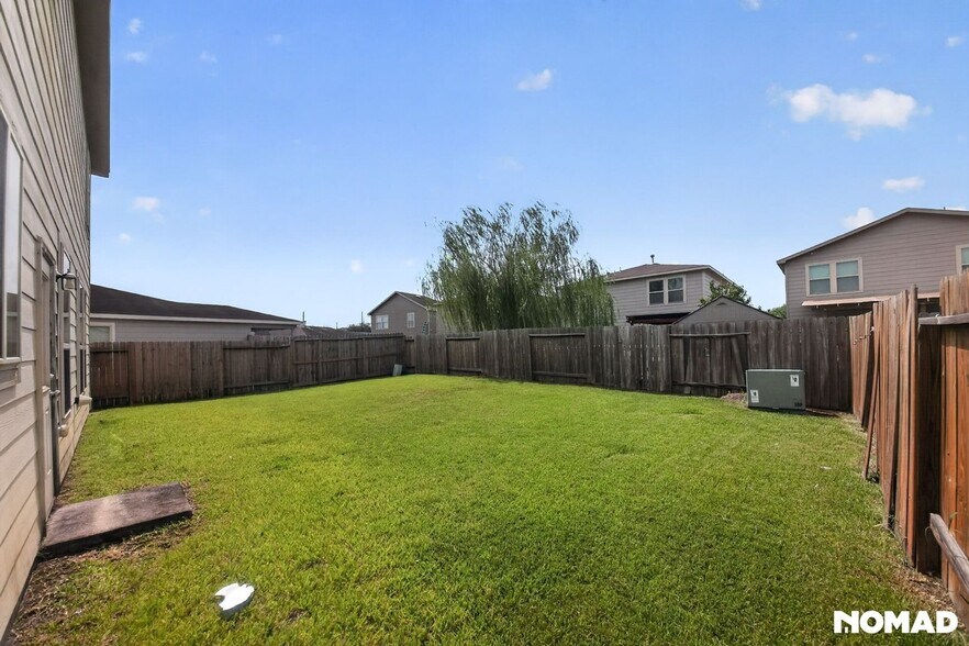 Building Photo - 13311 Myrtle Park Ln