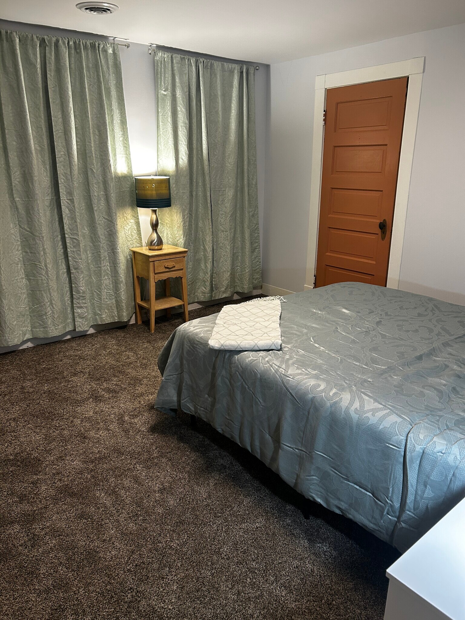 Building Photo - 89 2nd St