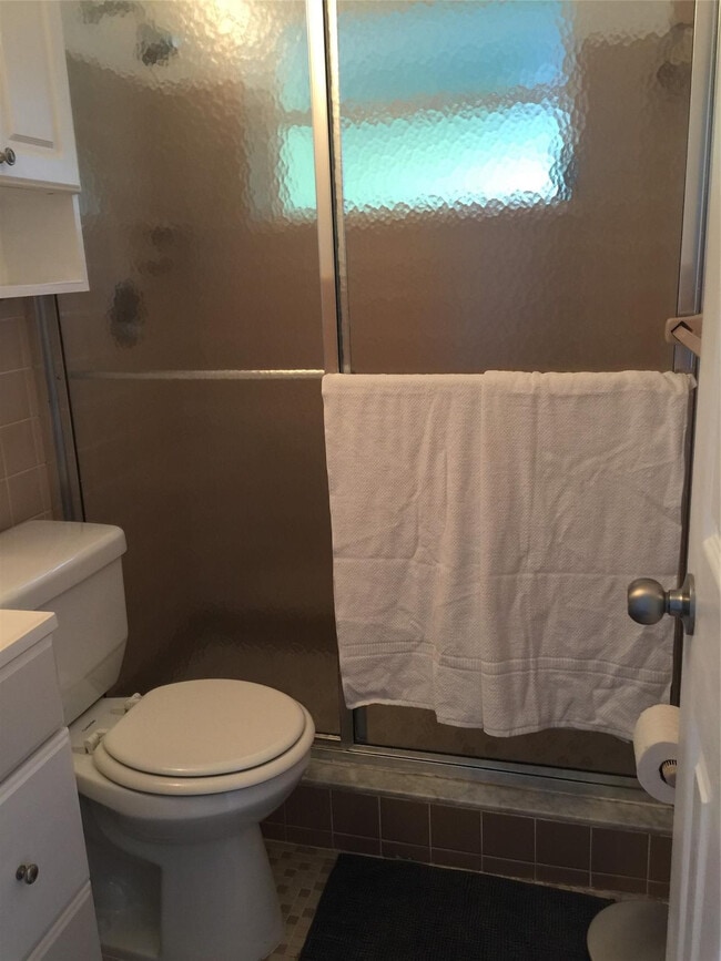 Building Photo - 1307 SW 18th Ct